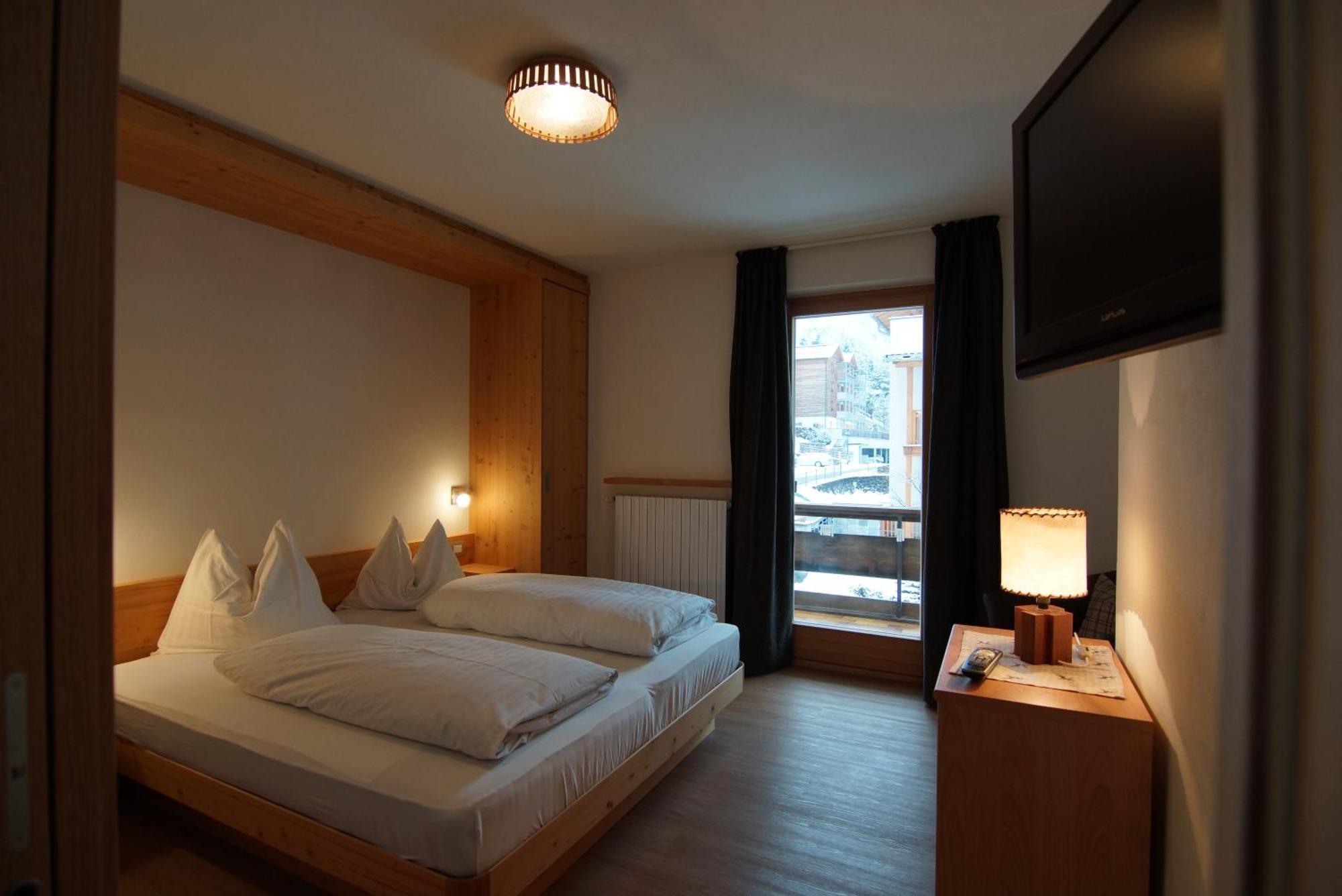 Residence La Planta Ortisei Phòng bức ảnh